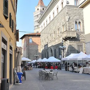 bb-al-canto-del-cavour.it-tuscanyhotel.com/